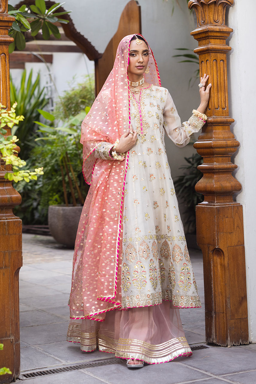 Deepak Perwani | Jaipur Heritage Wedding Wear | Ktd4111