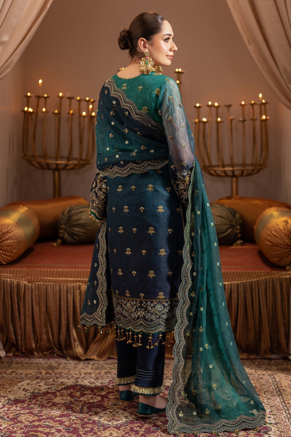 Alizeh | Jhalak Formals | AF-JHLK-04-DEEWANI