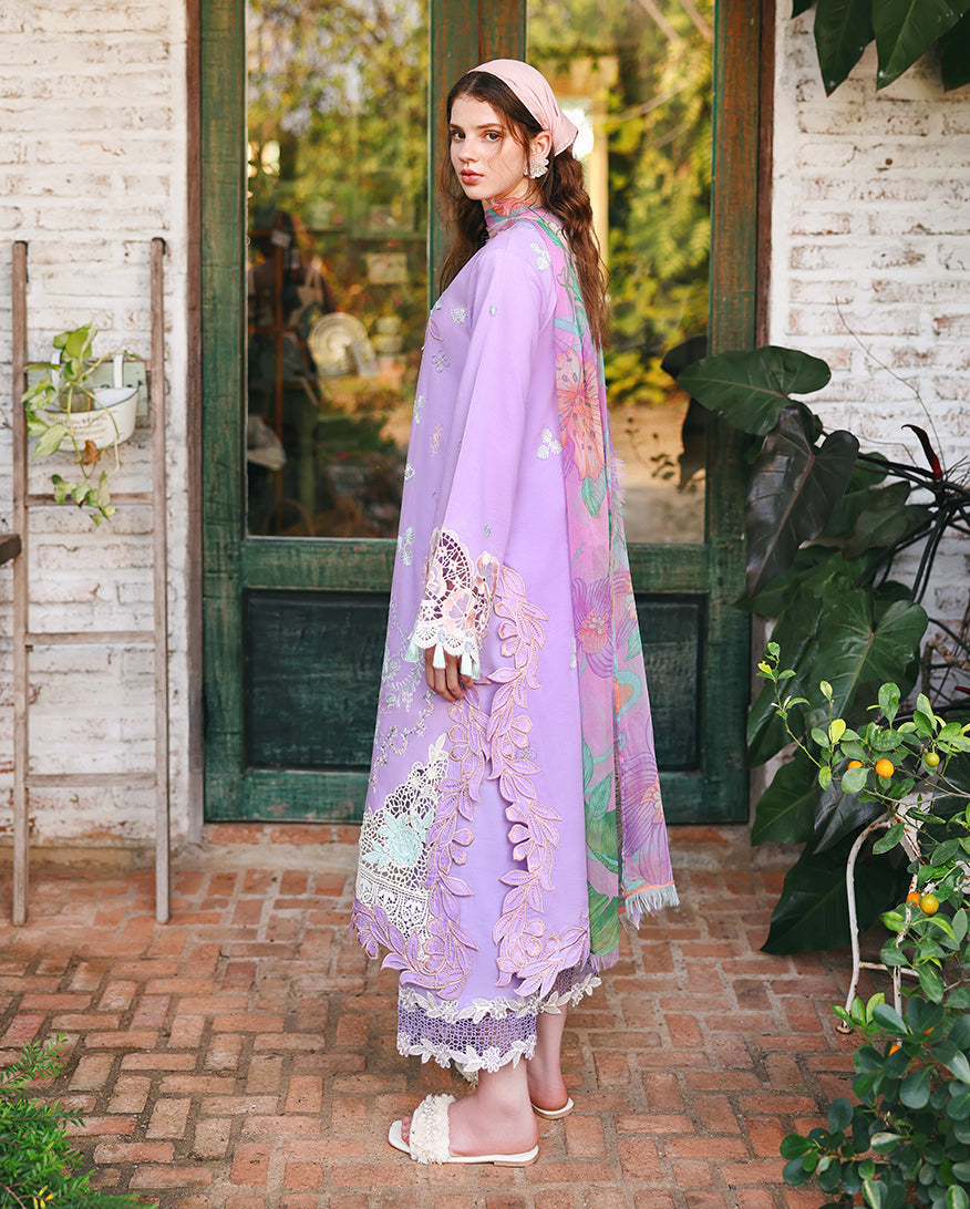 Mushq | The Secret Garden Lawn | Dewspell