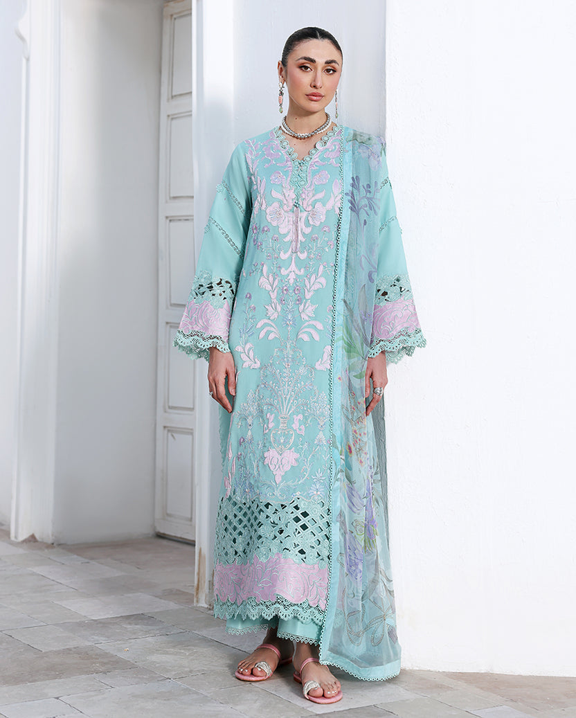 Roheenaz | Floral Reverie Luxury Lawn | Dewy Mist