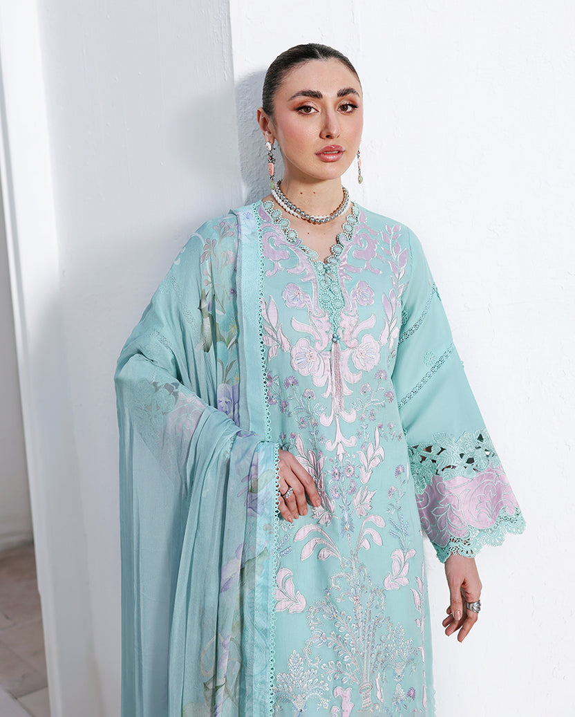 Roheenaz | Floral Reverie Luxury Lawn | Dewy Mist