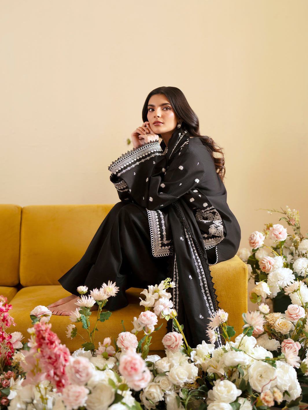 Mahnur | Ember Lawn 26 | EM-006