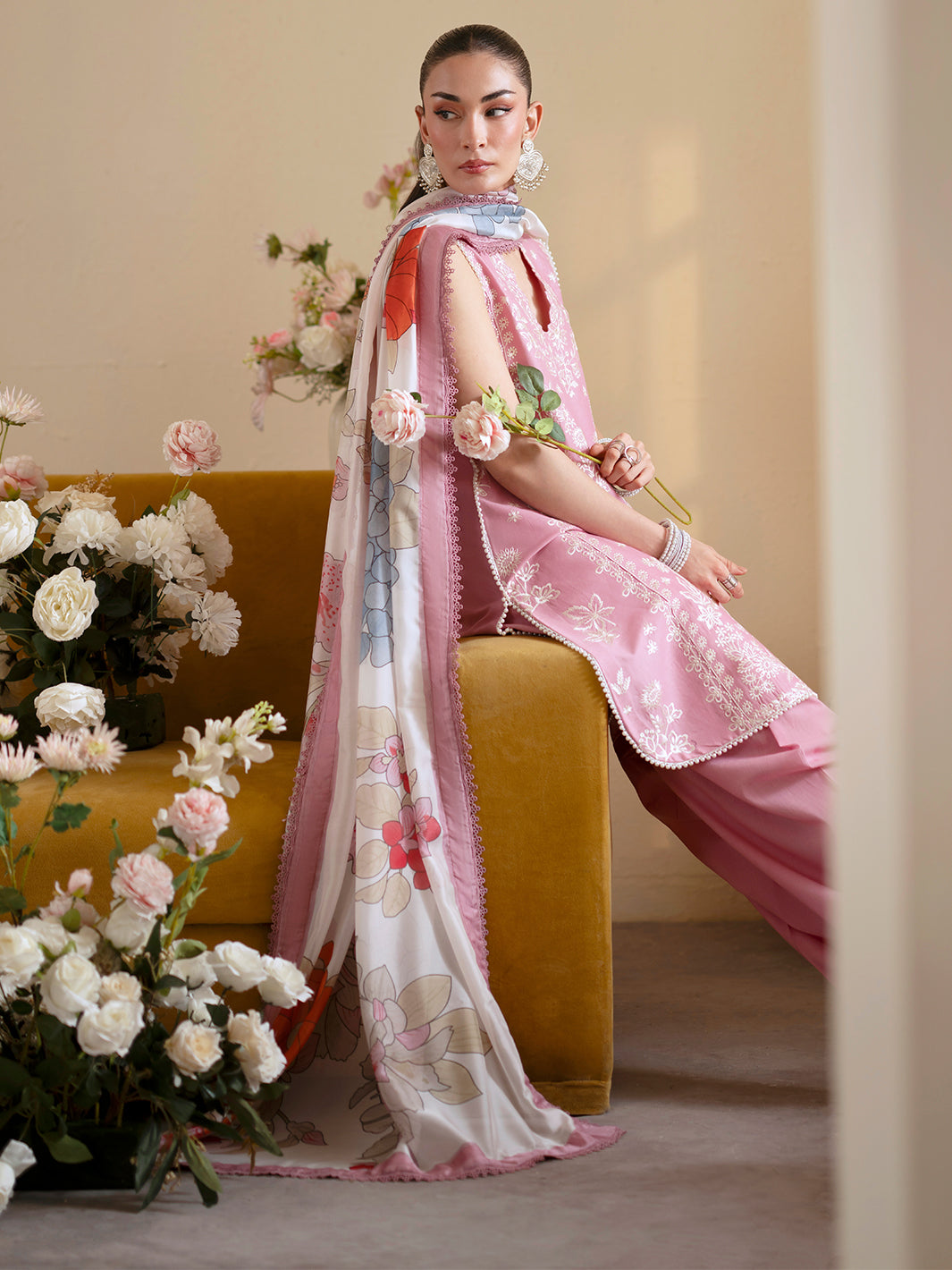 Mahnur | Ember Lawn 26 | EM-007