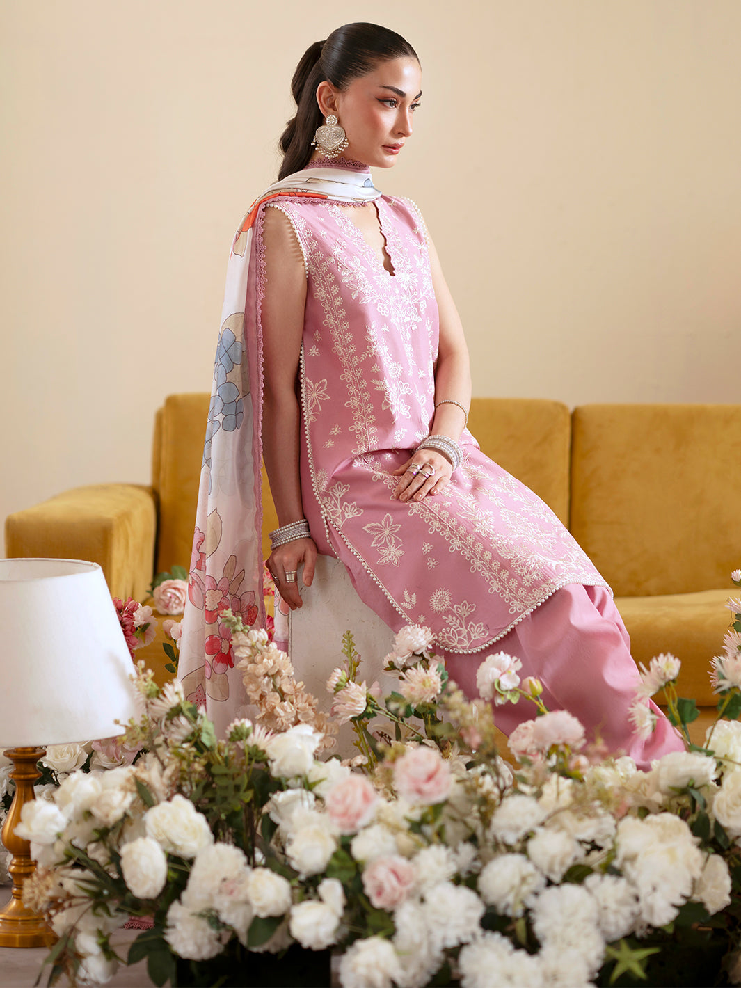 Mahnur | Ember Lawn 26 | EM-007
