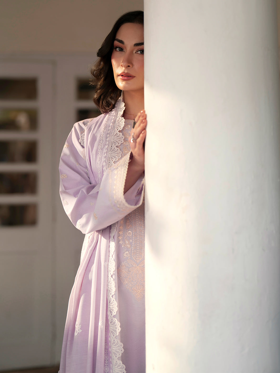 Mahnur | Ember Lawn 26 | EM-009