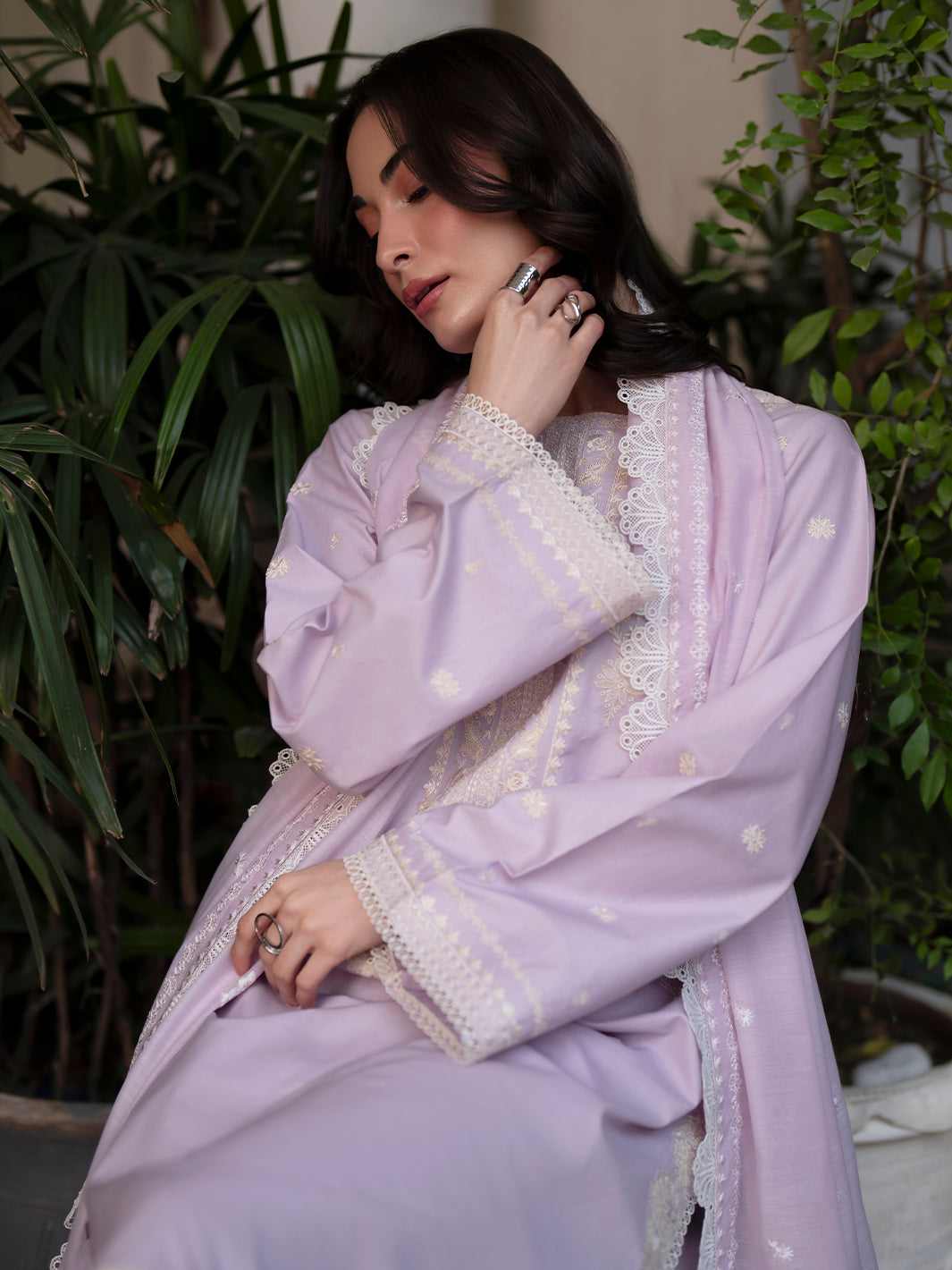 Mahnur | Ember Lawn 26 | EM-009