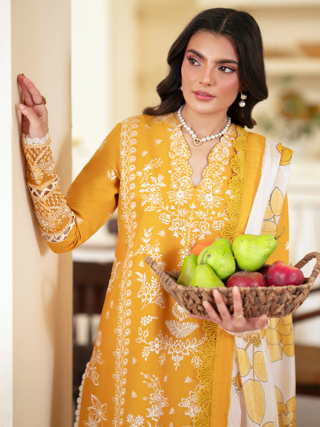 Mahnur | Ember Lawn 26 | EM-013