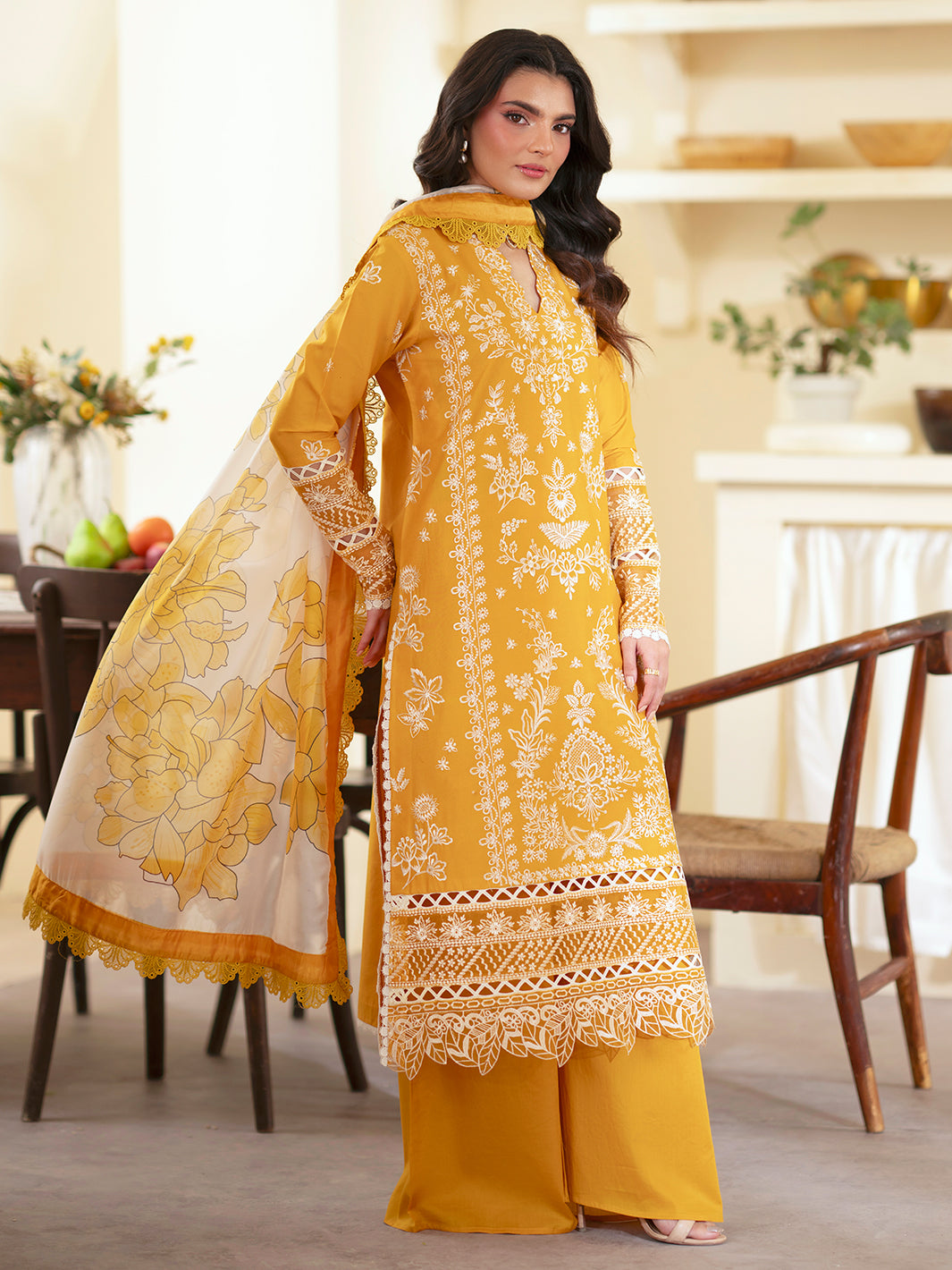 Mahnur | Ember Lawn 26 | EM-013