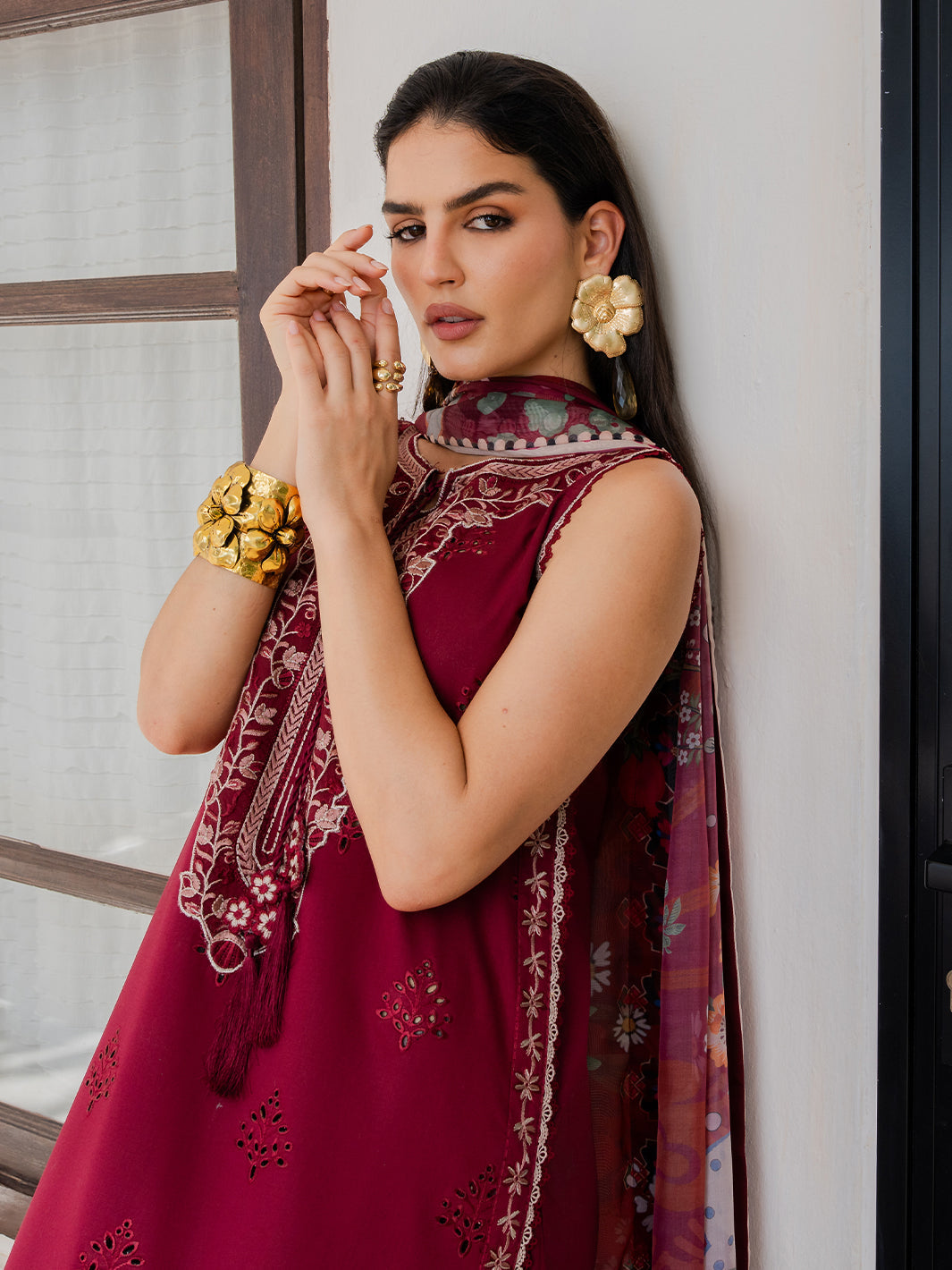 Izel | Dareen Luxury Lawn 26 | Eshaal