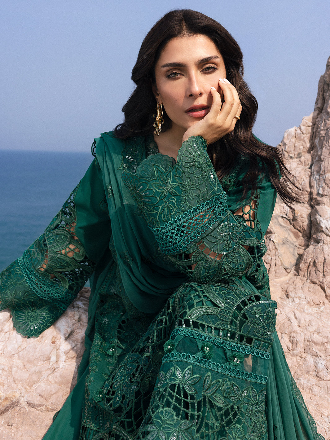 Mahnur | Sirena Luxury Lawn 25 | Eirene