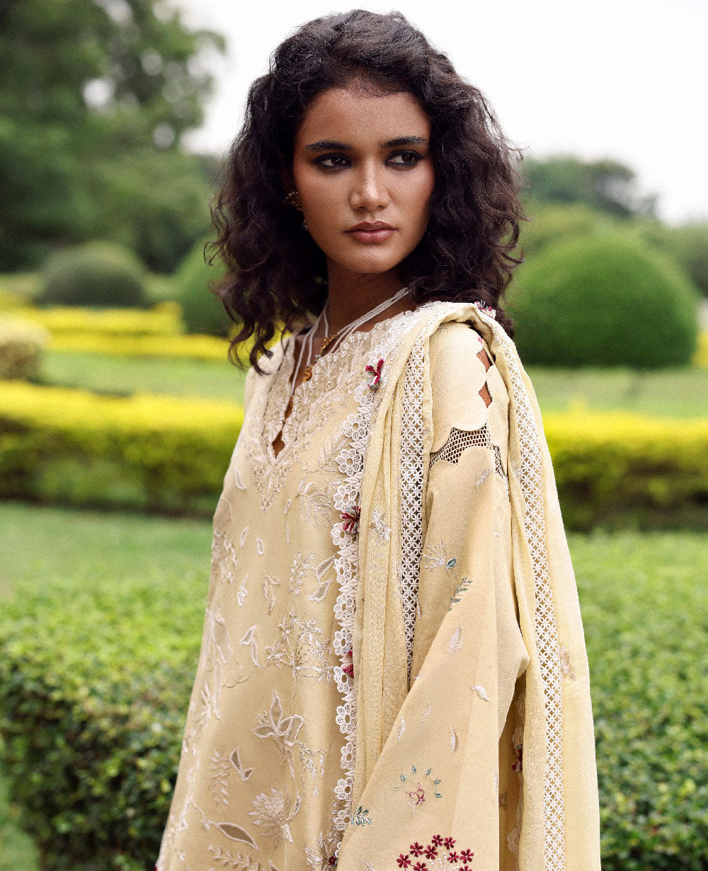 Republic Womenswear | Lilas Lawn 26 | Elaris