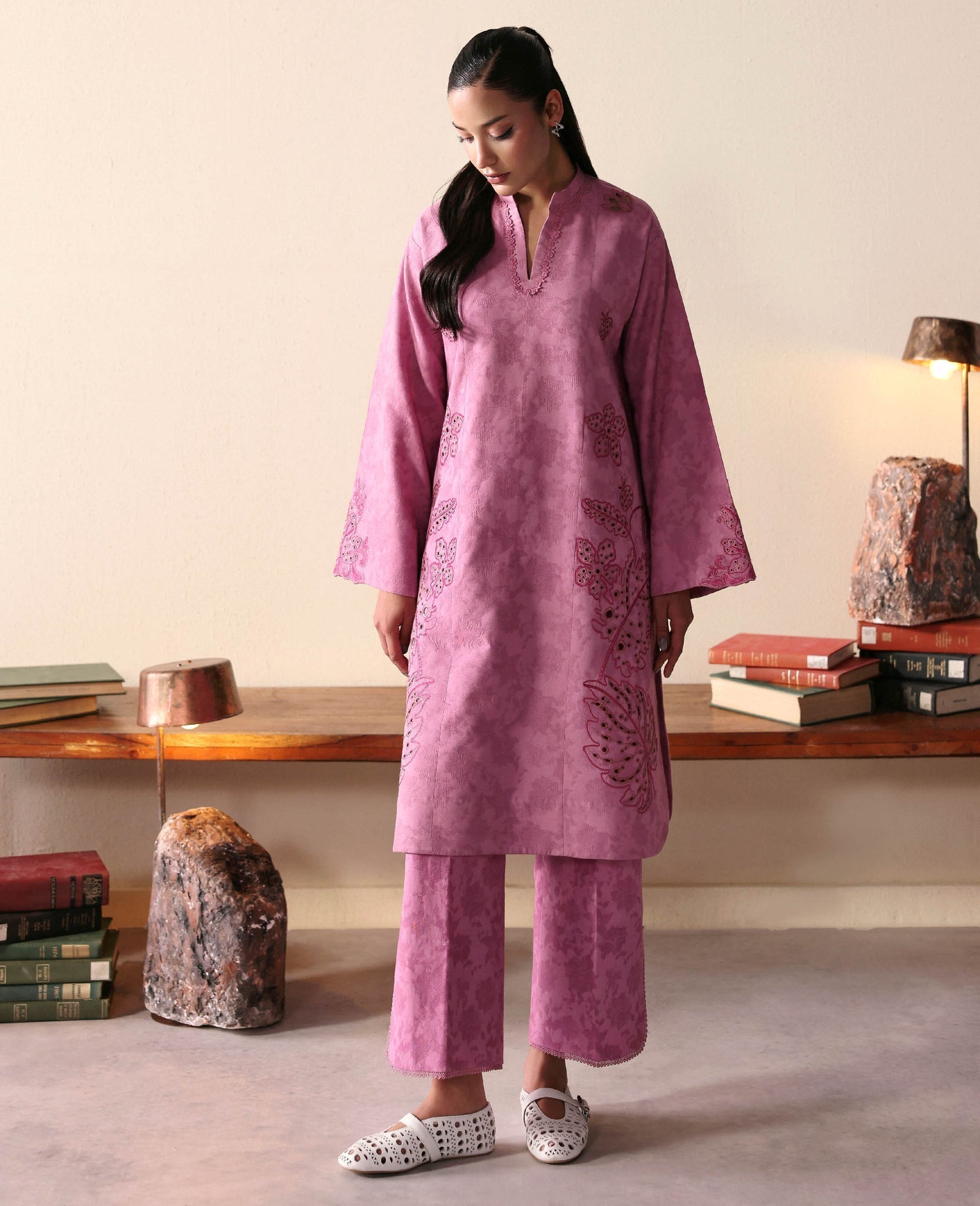 Republic Womenswear | Basics Winter 25 | Ãlora
