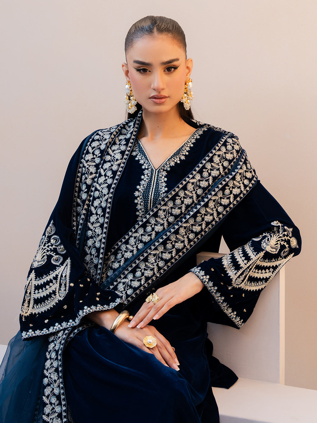 Izel | Le Tresor Formals | Ãlora
