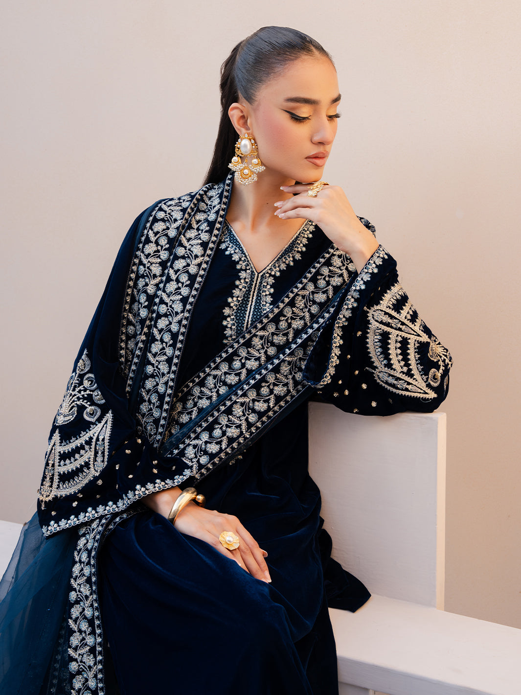 Izel | Le Tresor Formals | Ãlora