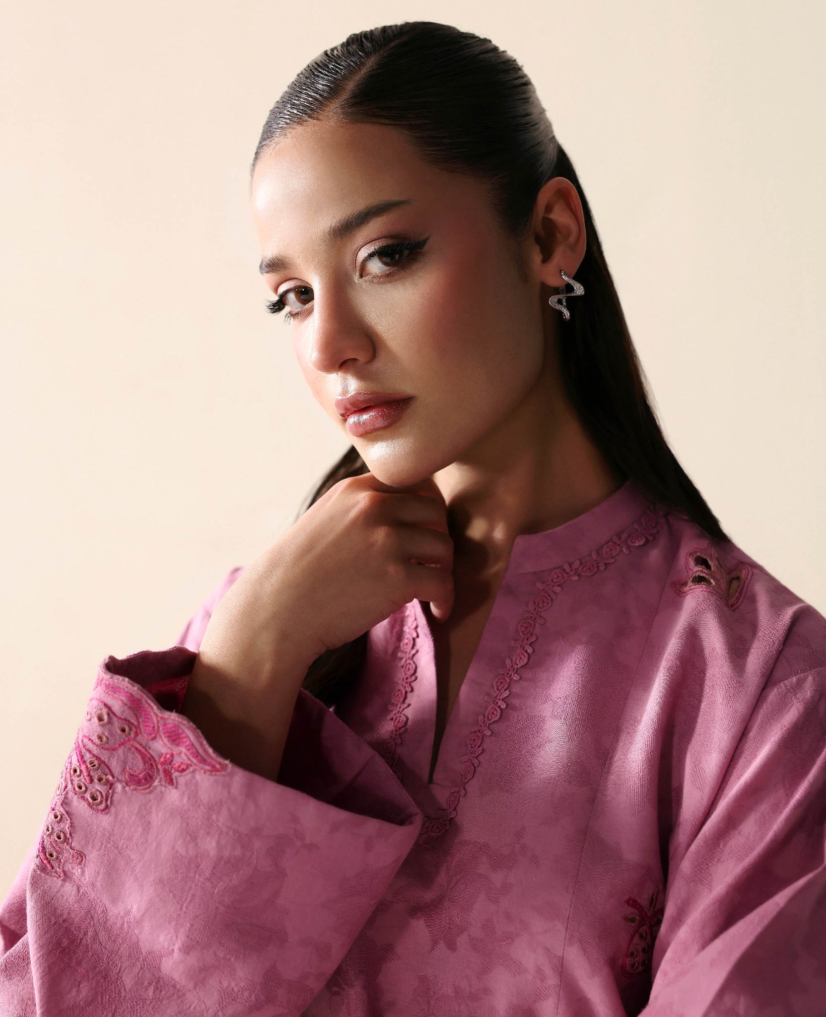 Republic Womenswear | Basics Winter 25 | Ãlora