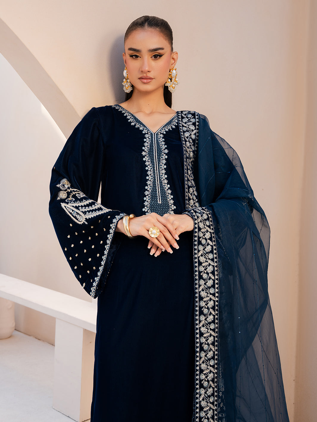 Izel | Le Tresor Formals | Ãlora