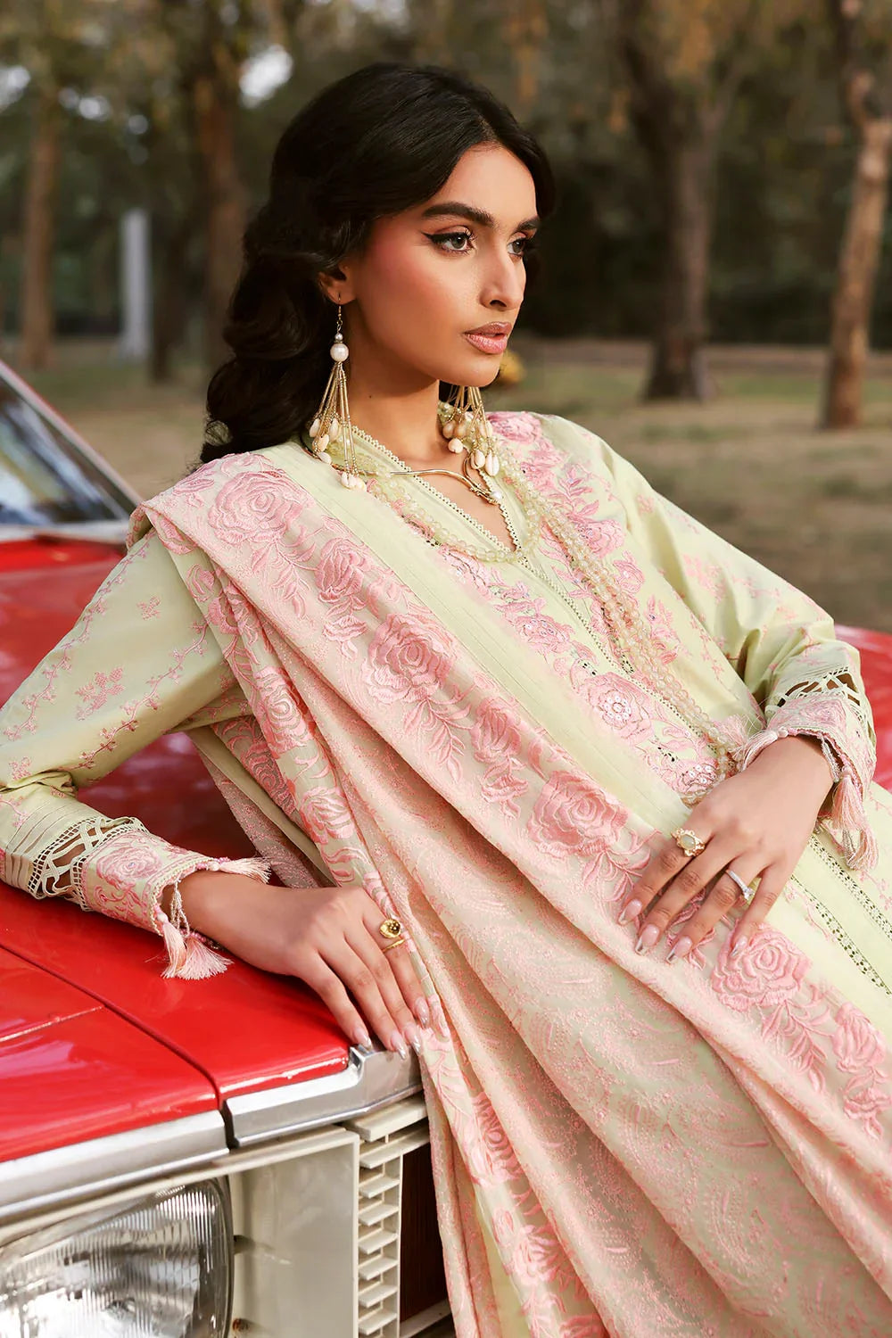 Gul Ahmed | Luxury Lawn 26 | PM-62016