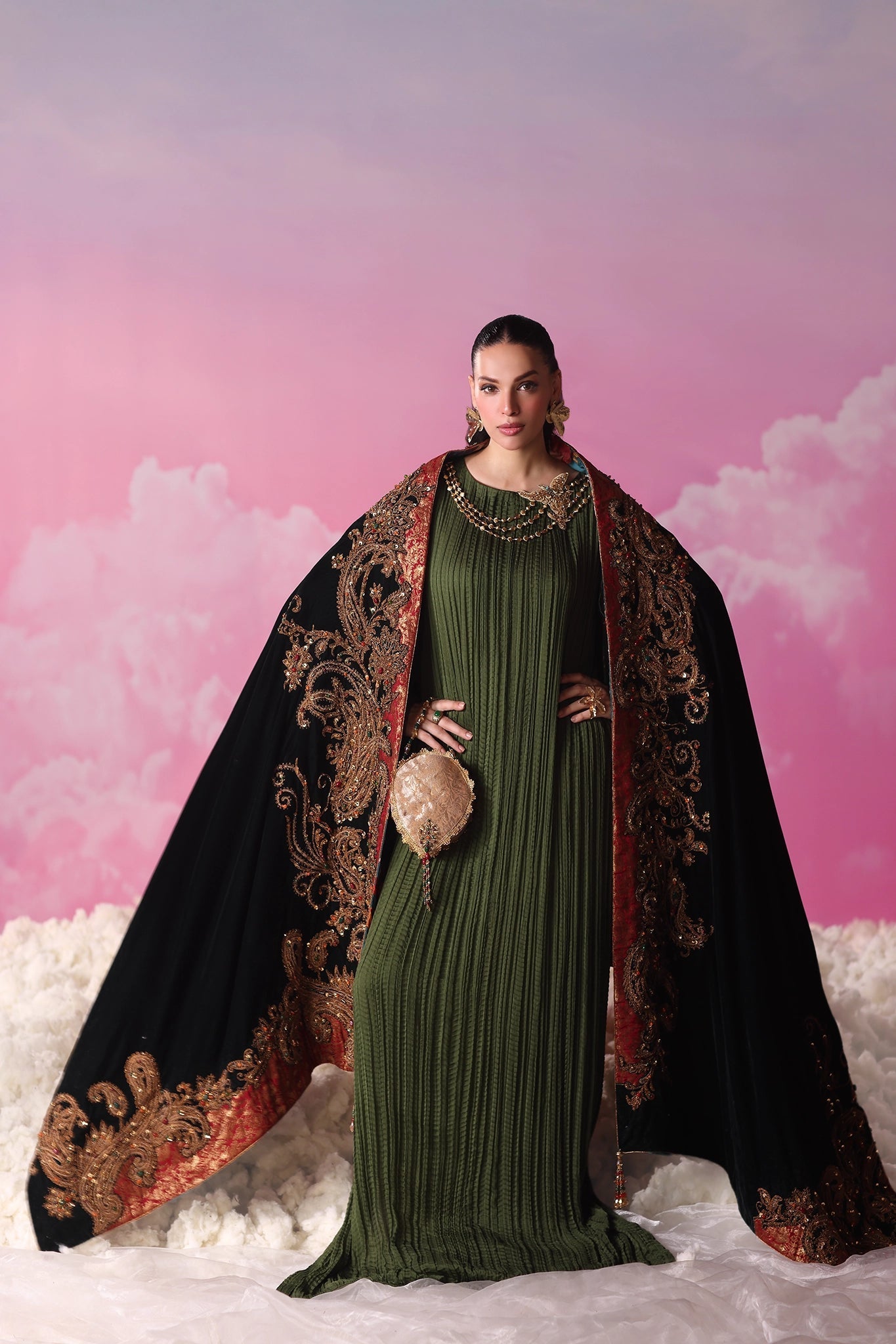 Musferah Saad | Mount Olympus | Emerald Ãclat