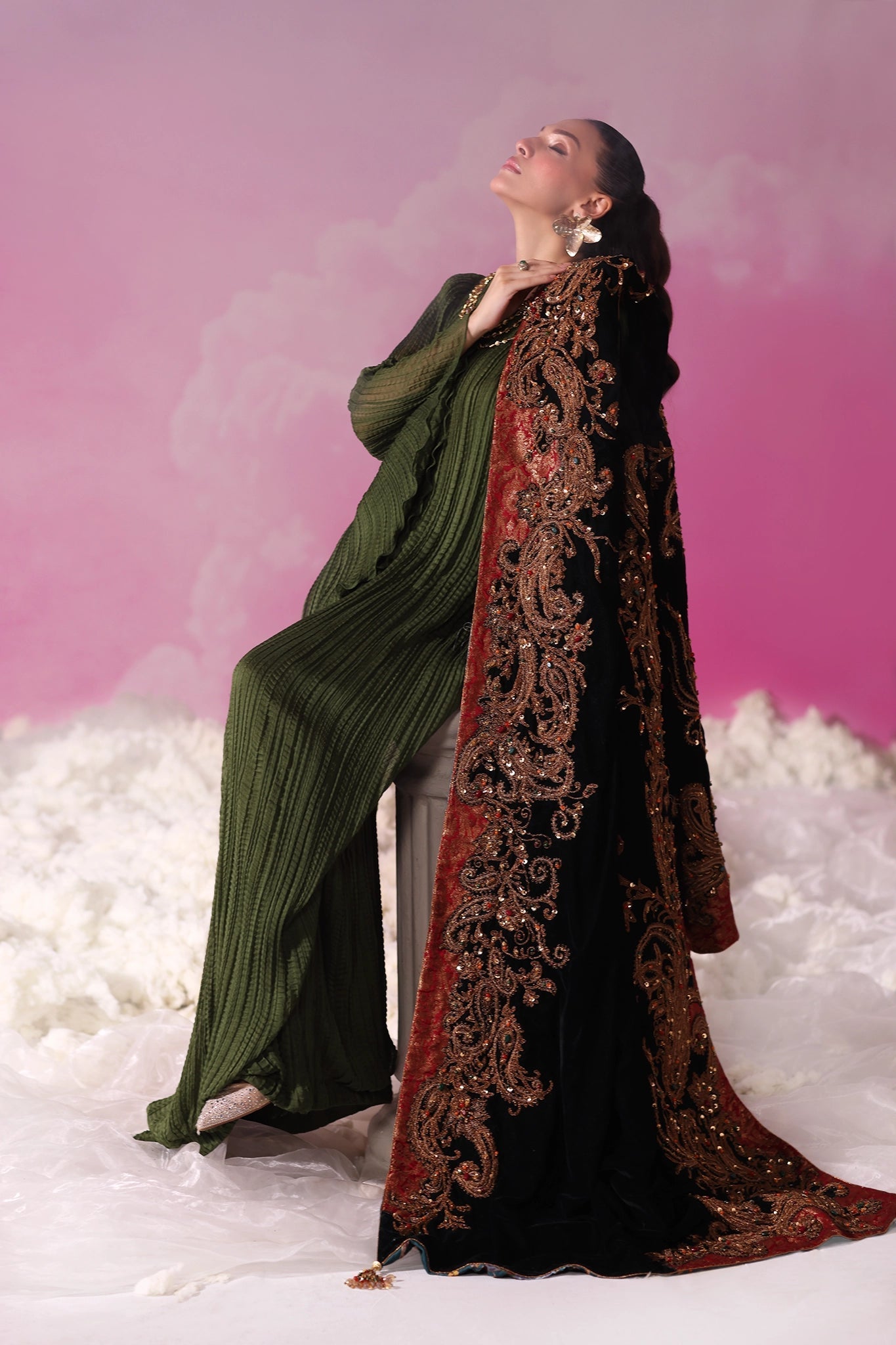 Musferah Saad | Mount Olympus | Emerald Ãclat