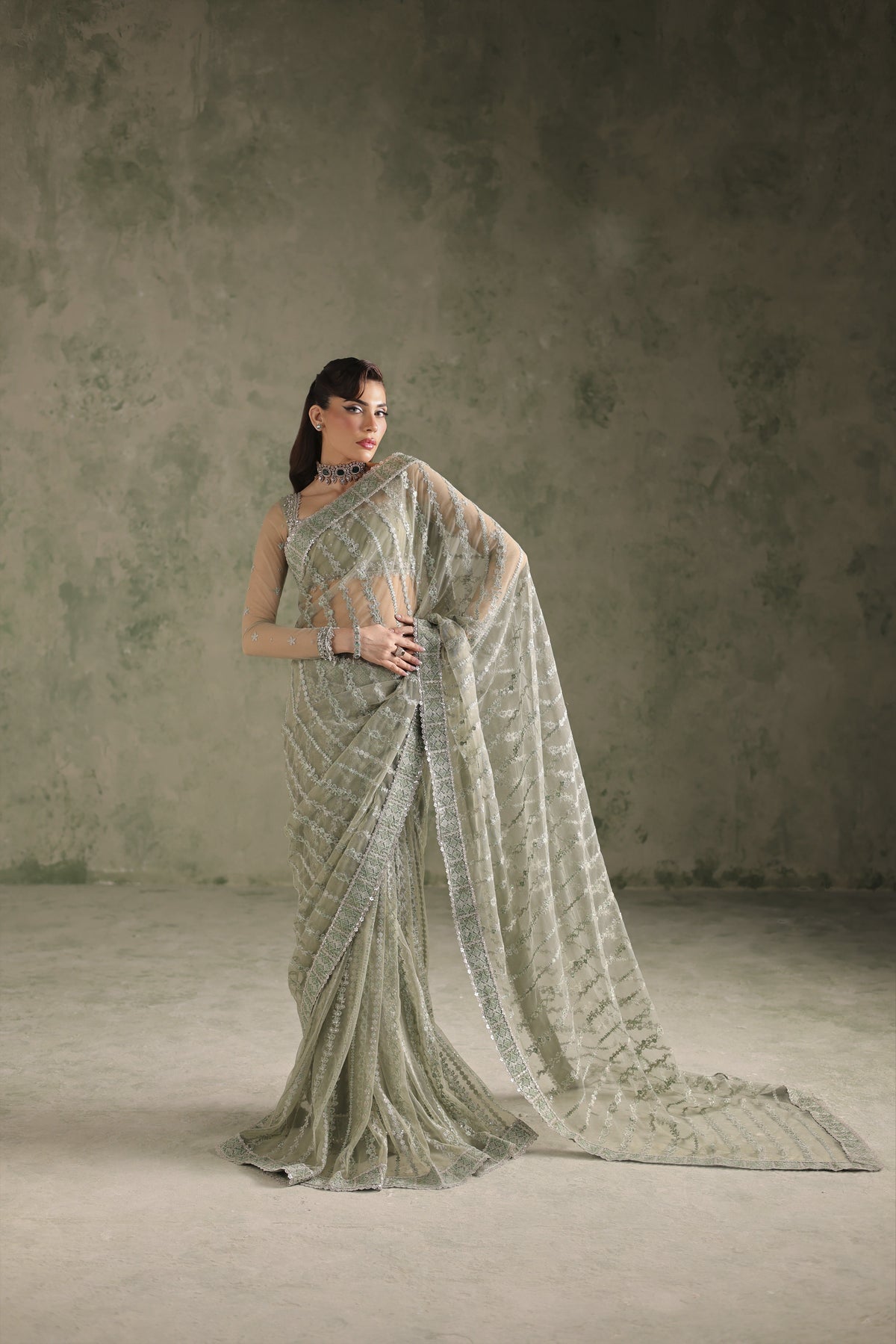 Imran Ramzan | Esmeree Wedding Formals | Étreinte de Rêve