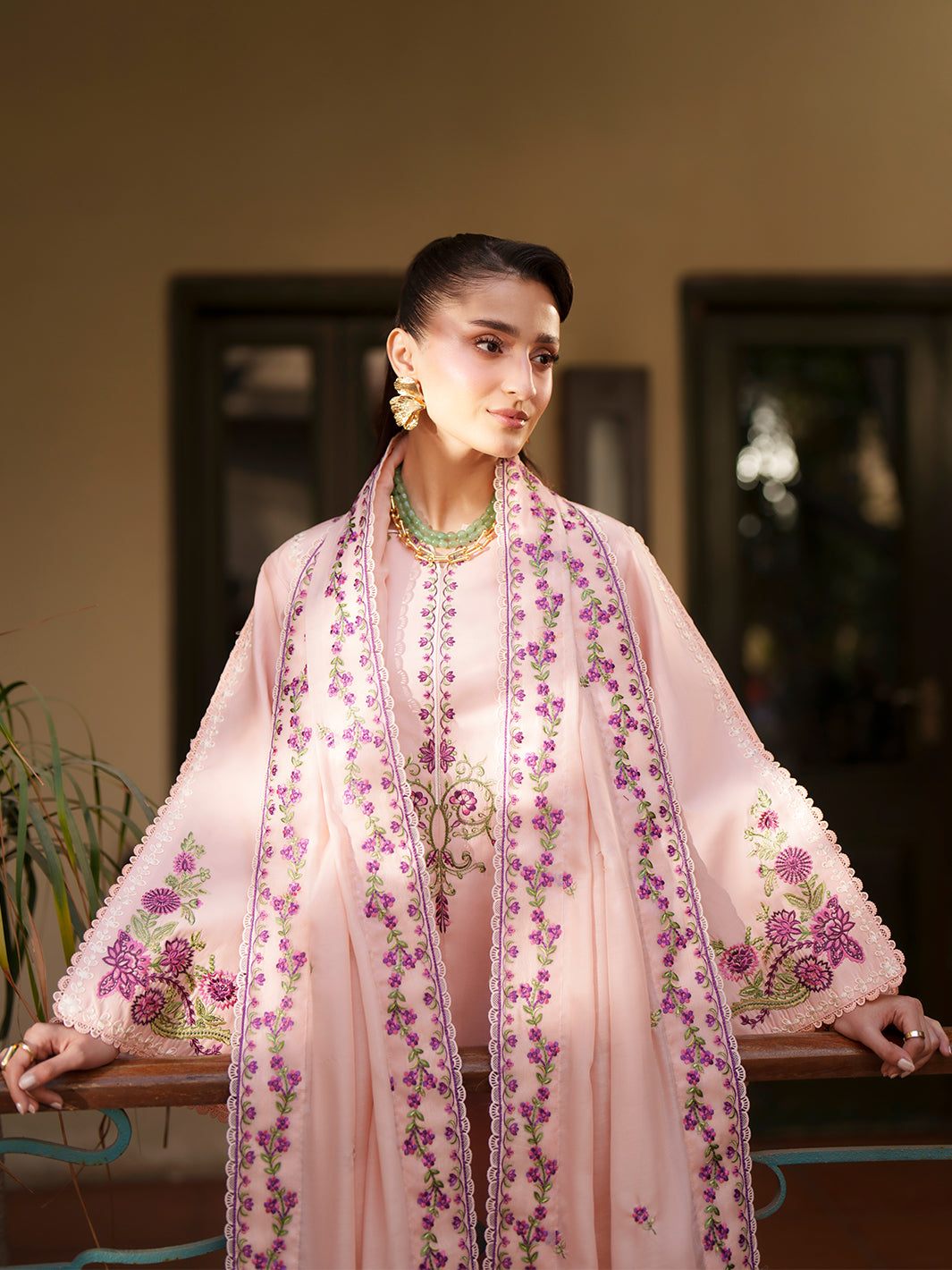 Mahnur | Fiona Lawn 26 | F-01