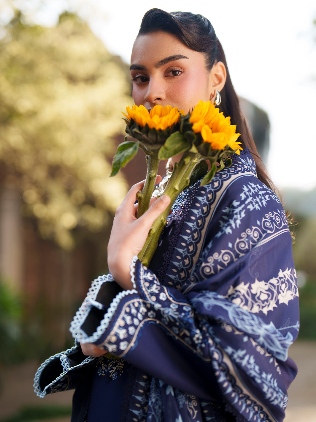 Mahnur | Fiona Lawn 26 | F-06
