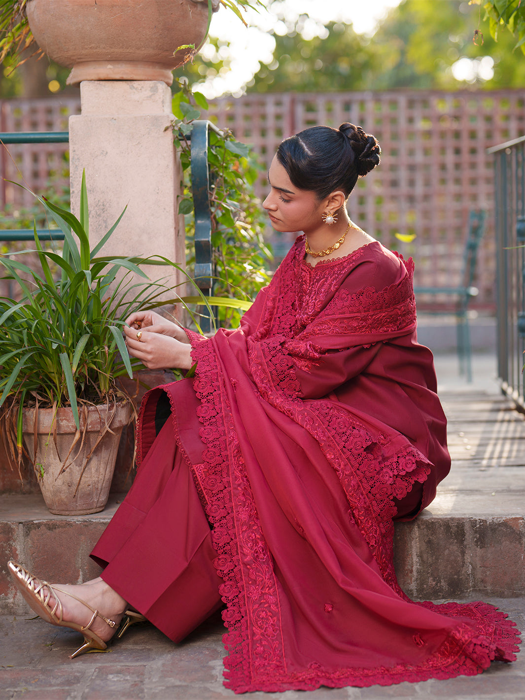 Mahnur | Fiona Lawn 26 | F-07