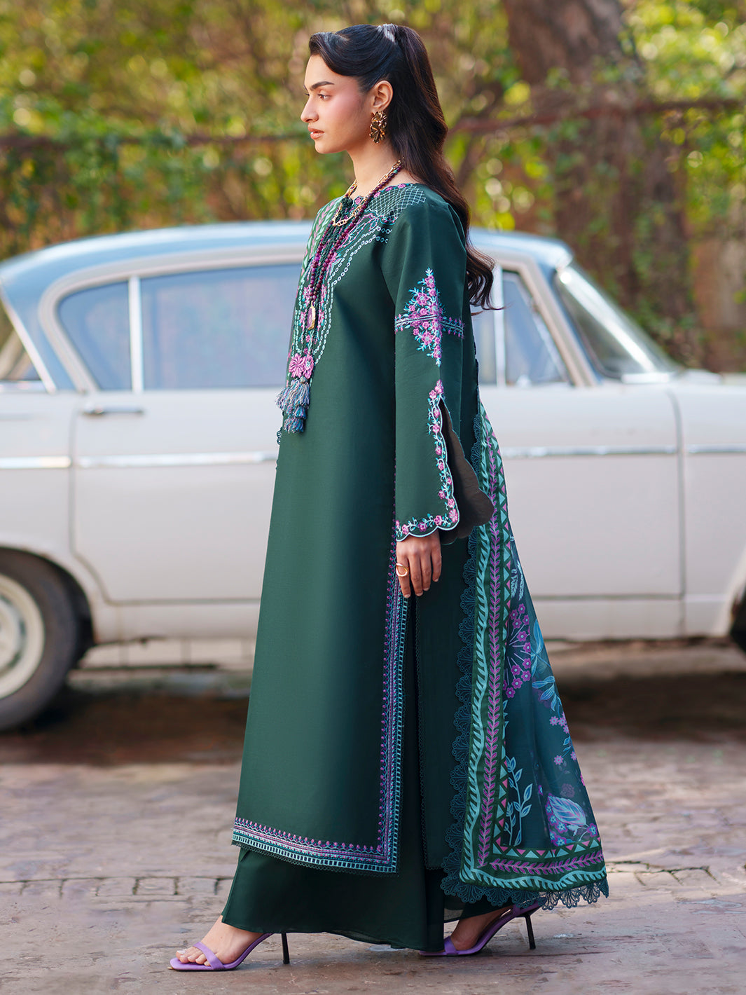 Mahnur | Fiona Lawn 26 | F-08