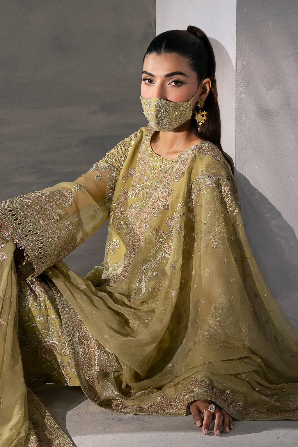 Flossie | Laconic Formals | FE - 903