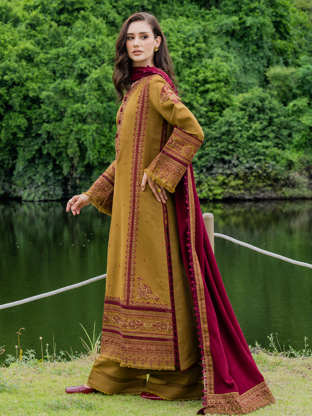 Faiza Faisal | Hoor Karandi | AZIRA