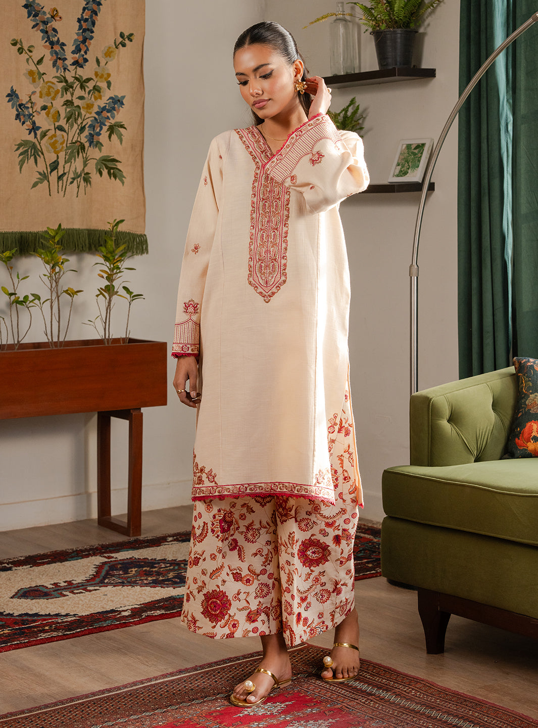 Faiza Faisal | Lumiere Winter Pret | AMAYA