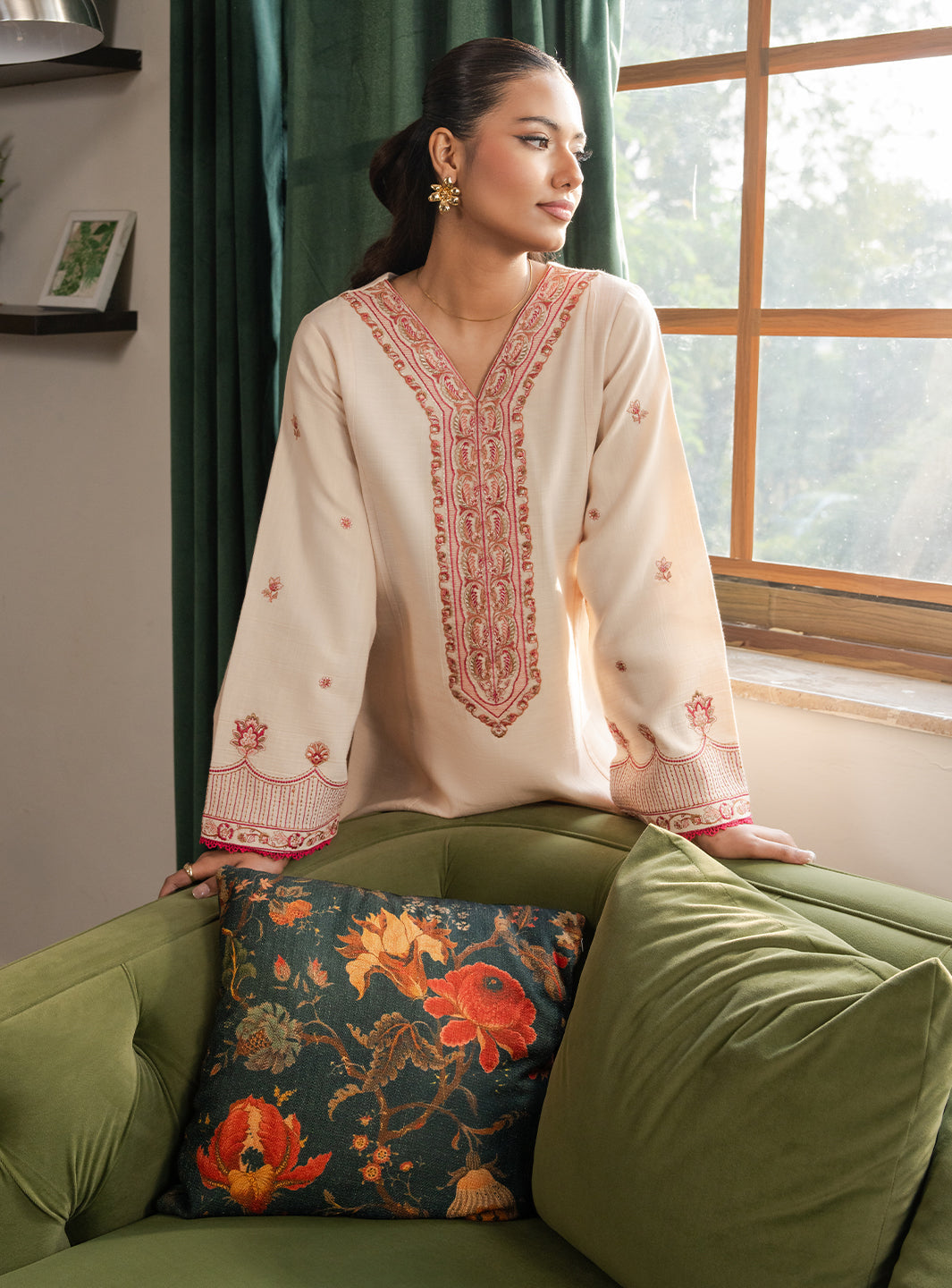 Faiza Faisal | Lumiere Winter Pret | AMAYA