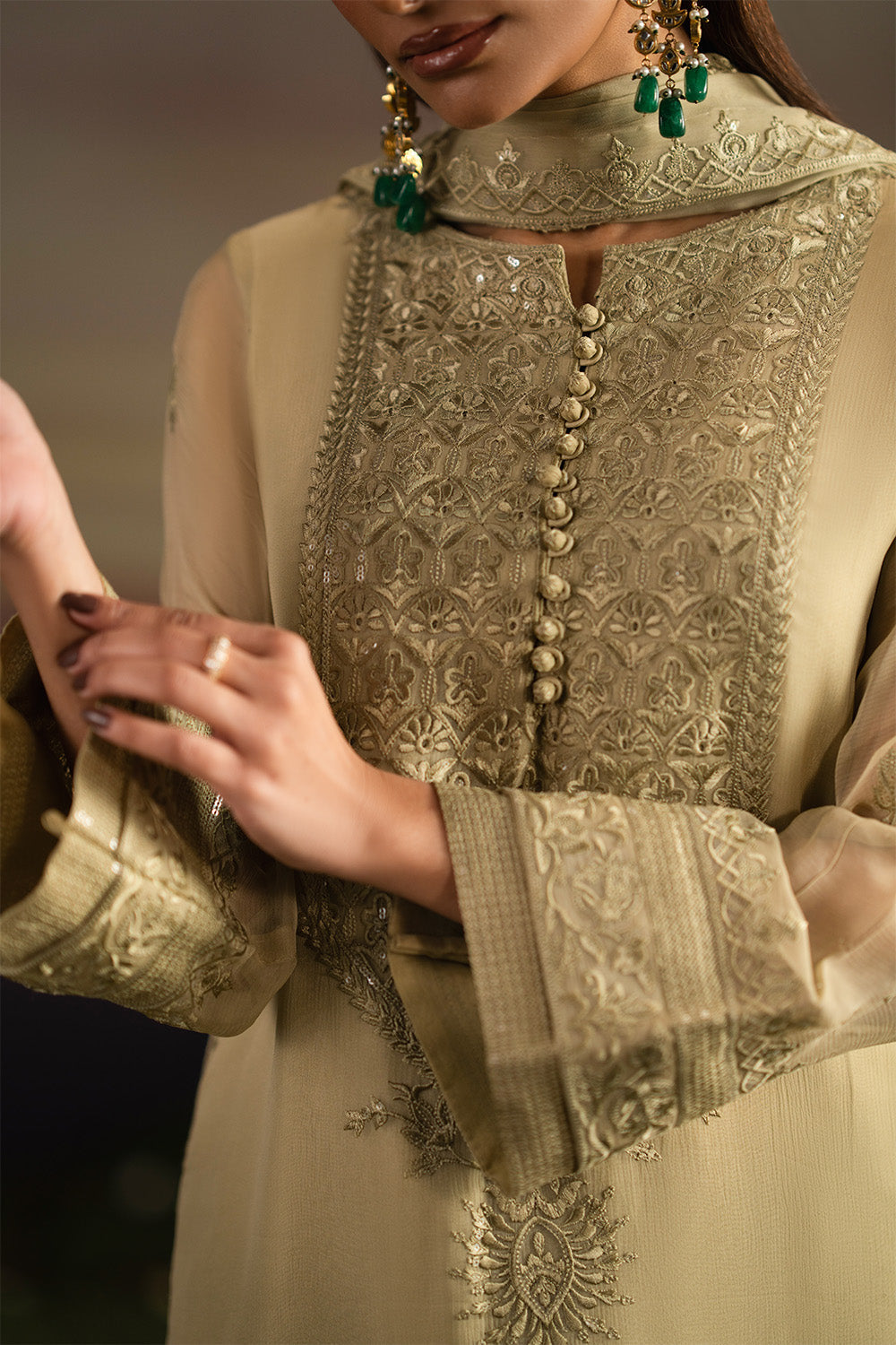 Fressia Premium | Luxury 26 | ISHA - FWU5701