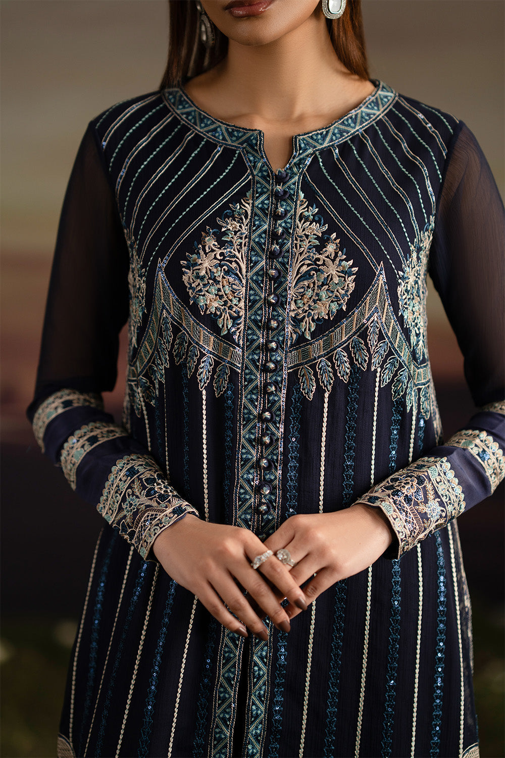 Fressia Premium | Luxury 26 | INDU - FWU5706