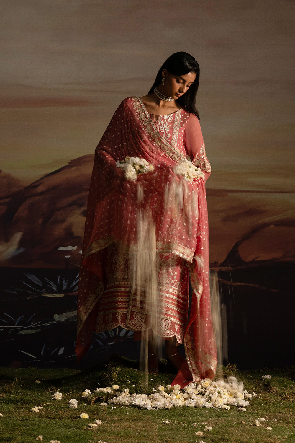 Fressia Premium | Luxury 26 | INDIYA - FWU5707