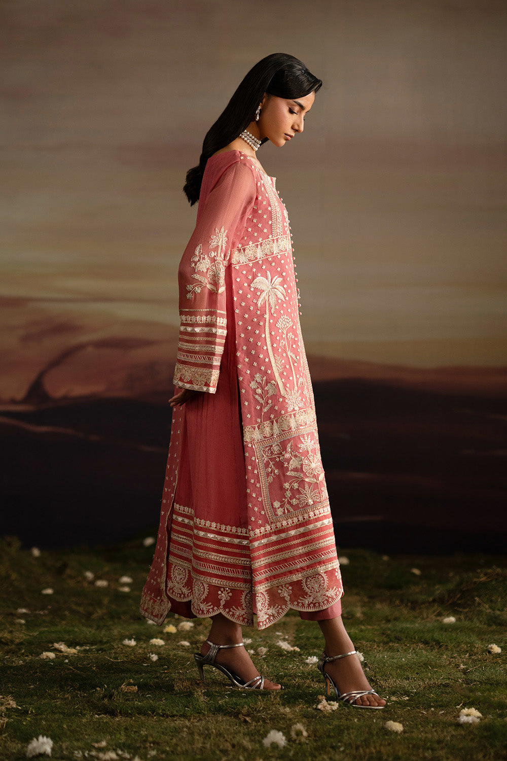 Fressia Premium | Luxury 26 | INDIYA - FWU5707