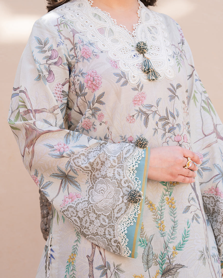 Roheenaz | Summer in Bloom | Flora Grace