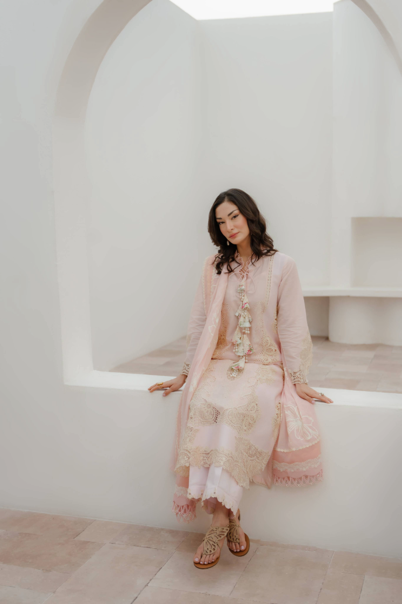 Manara | Eid Pret Collection 26 | FREESIA