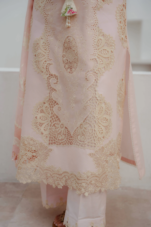 Manara | Eid Pret Collection 26 | FREESIA