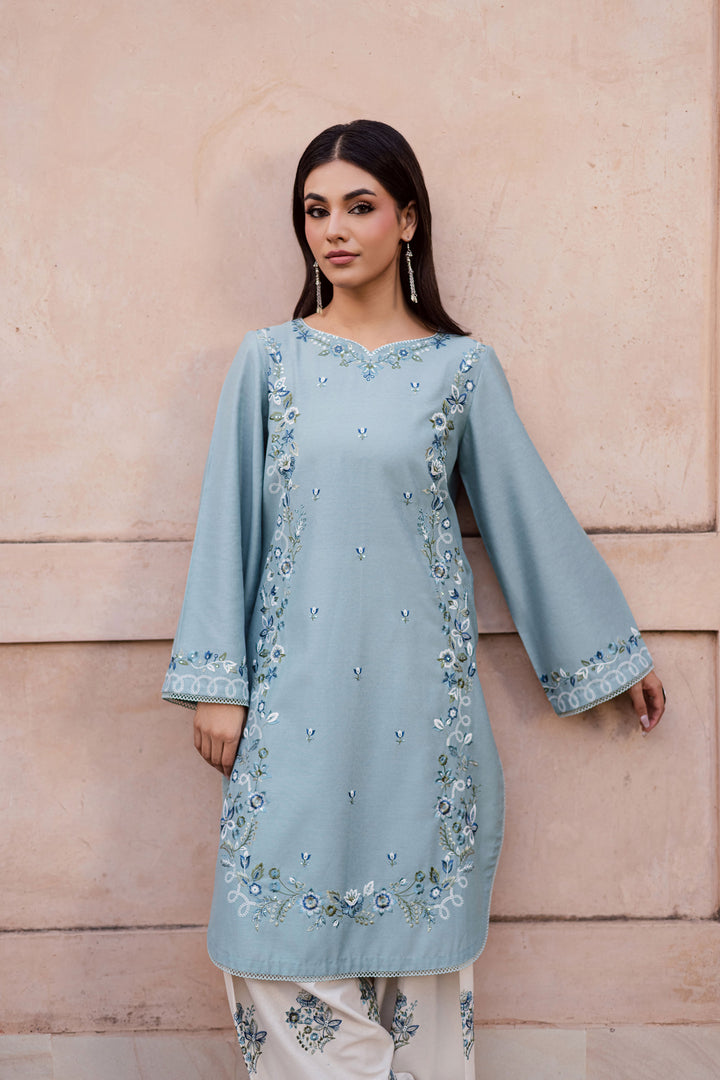 Batik | Winter 25 | Frosty