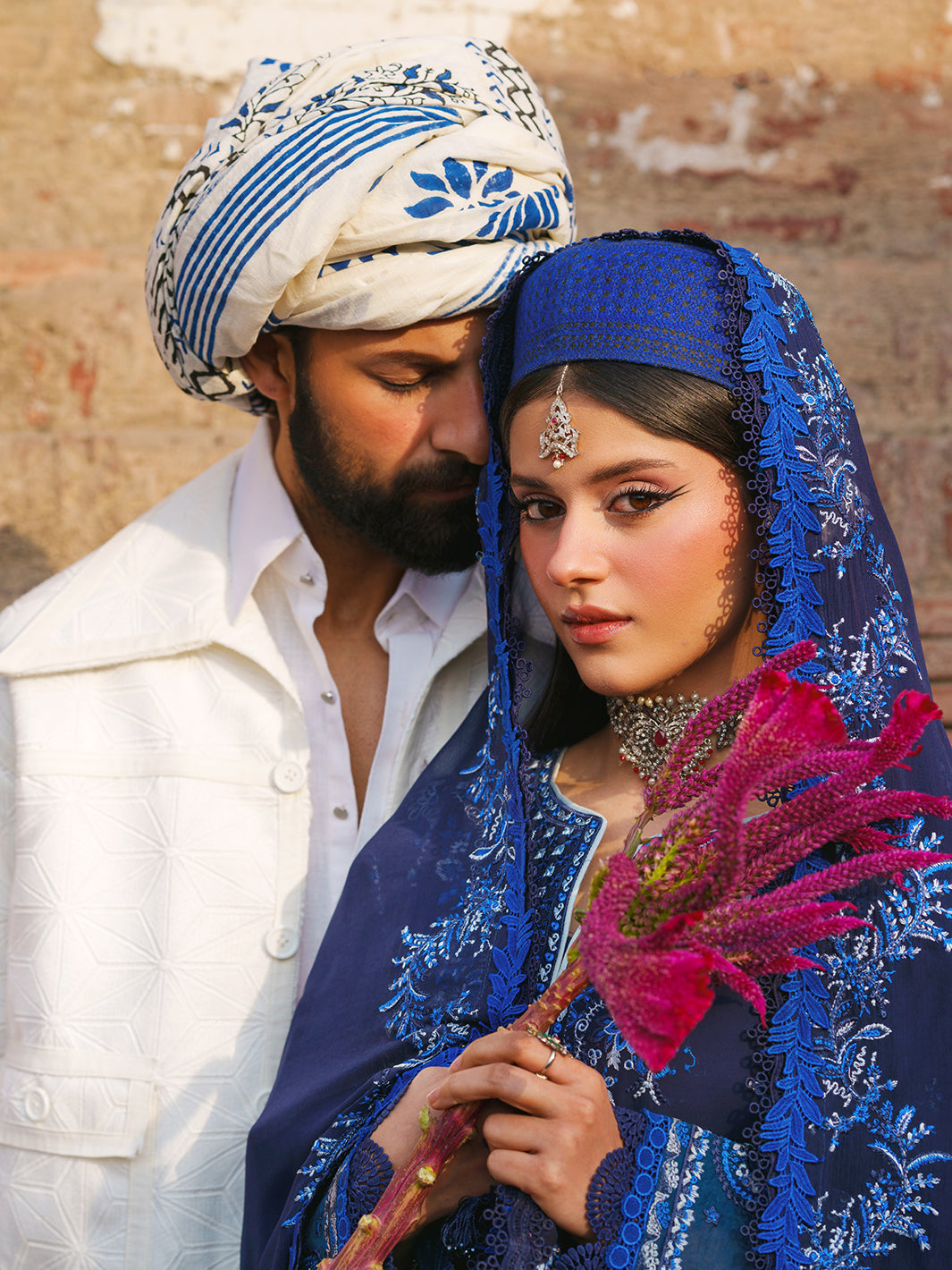 Mahnur | Gul Luxury Lawn 26 | G-003