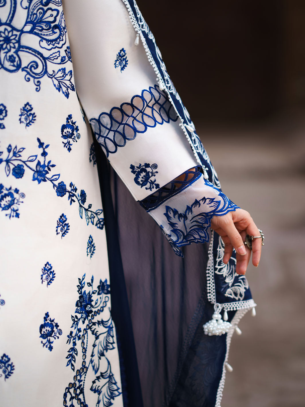 Mahnur | Gul Luxury Lawn 26 | G-008