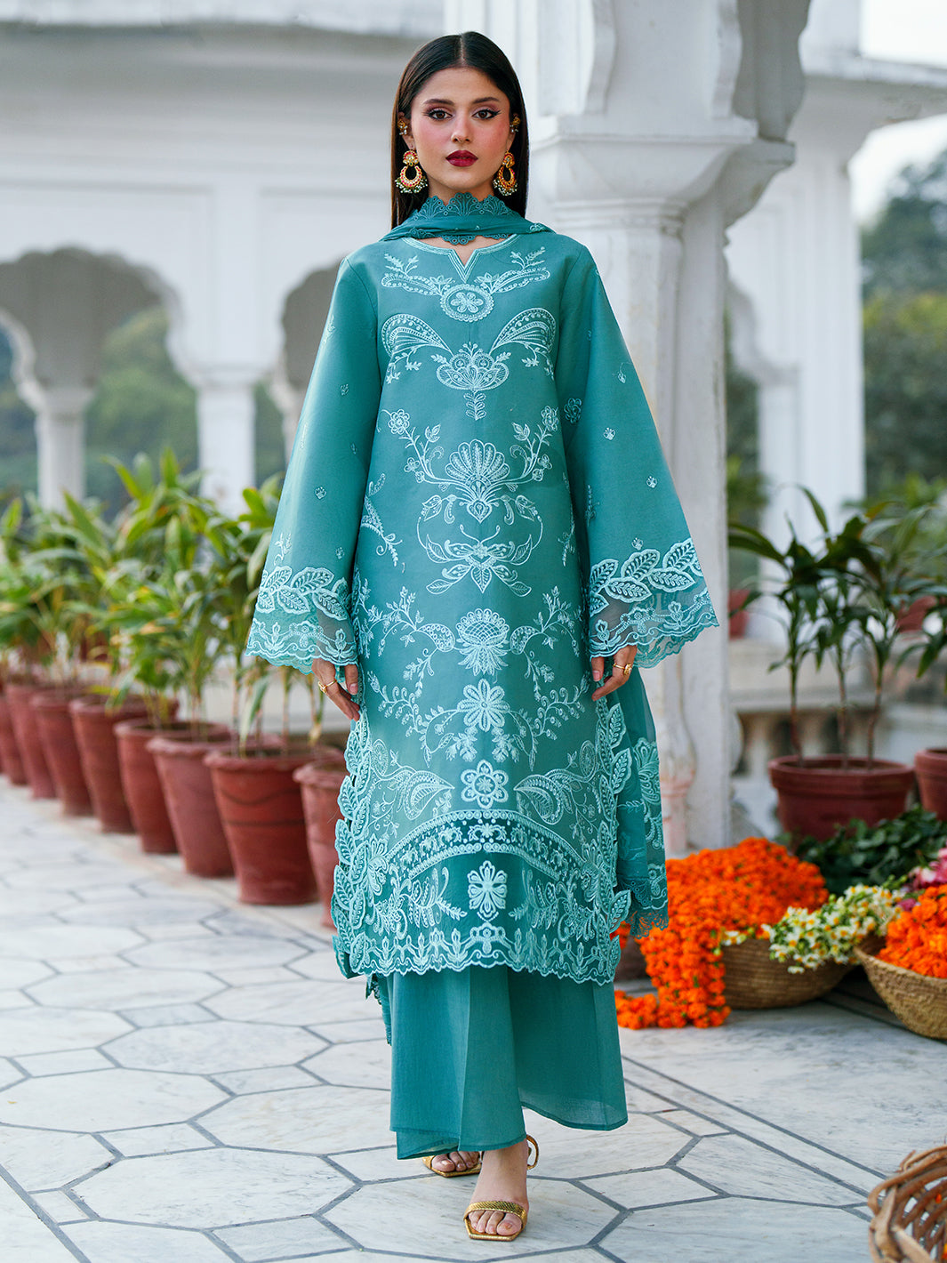 Mahnur | Gul Luxury Lawn 26 | G-009