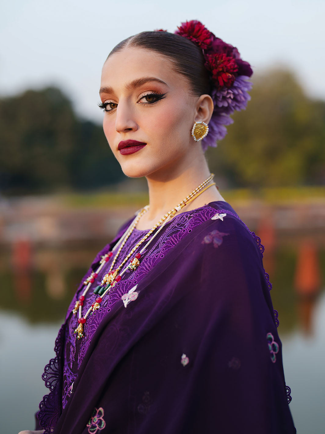 Mahnur | Gul Luxury Lawn 26 | G-012