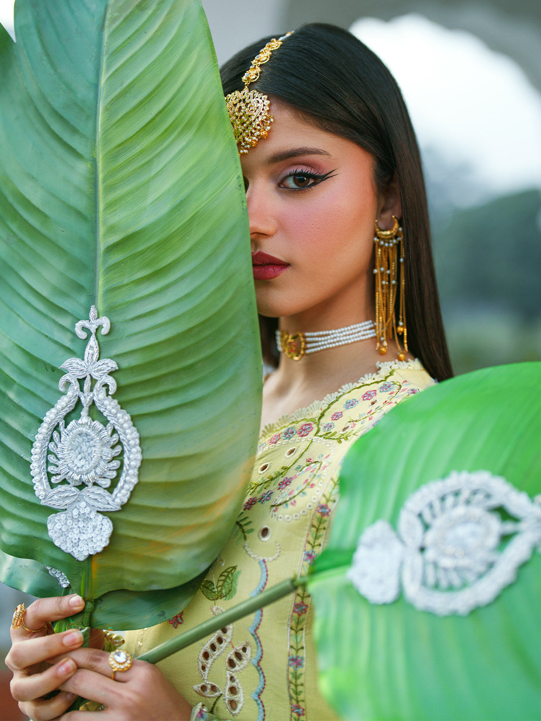 Mahnur | Gul Luxury Lawn 26 | G-014
