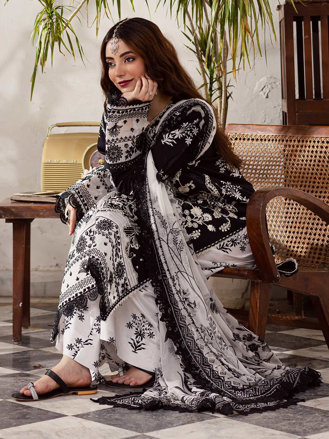 Mahnur | Gulzar Winter 25 | G - 04
