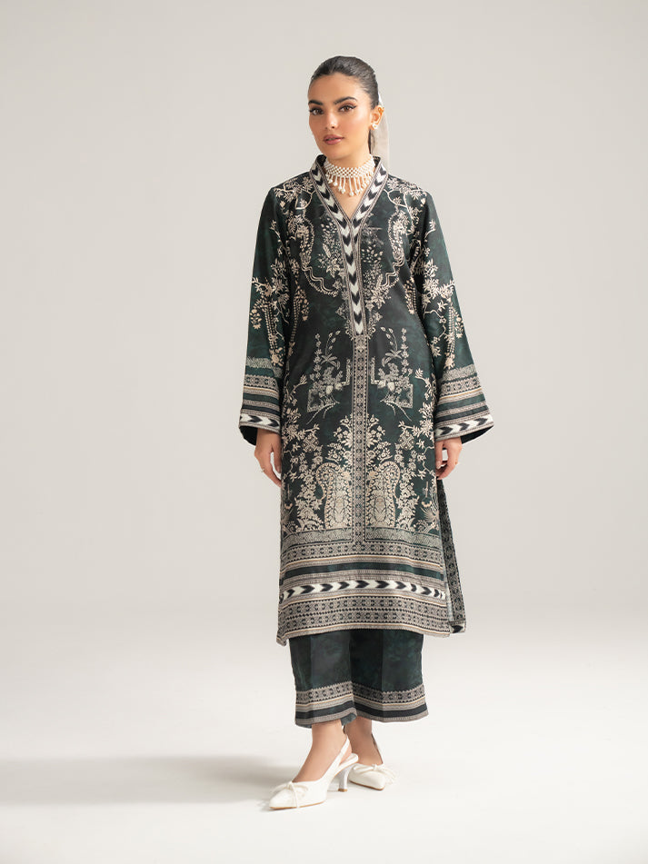 Gulaal | Winter Basics | Lumi