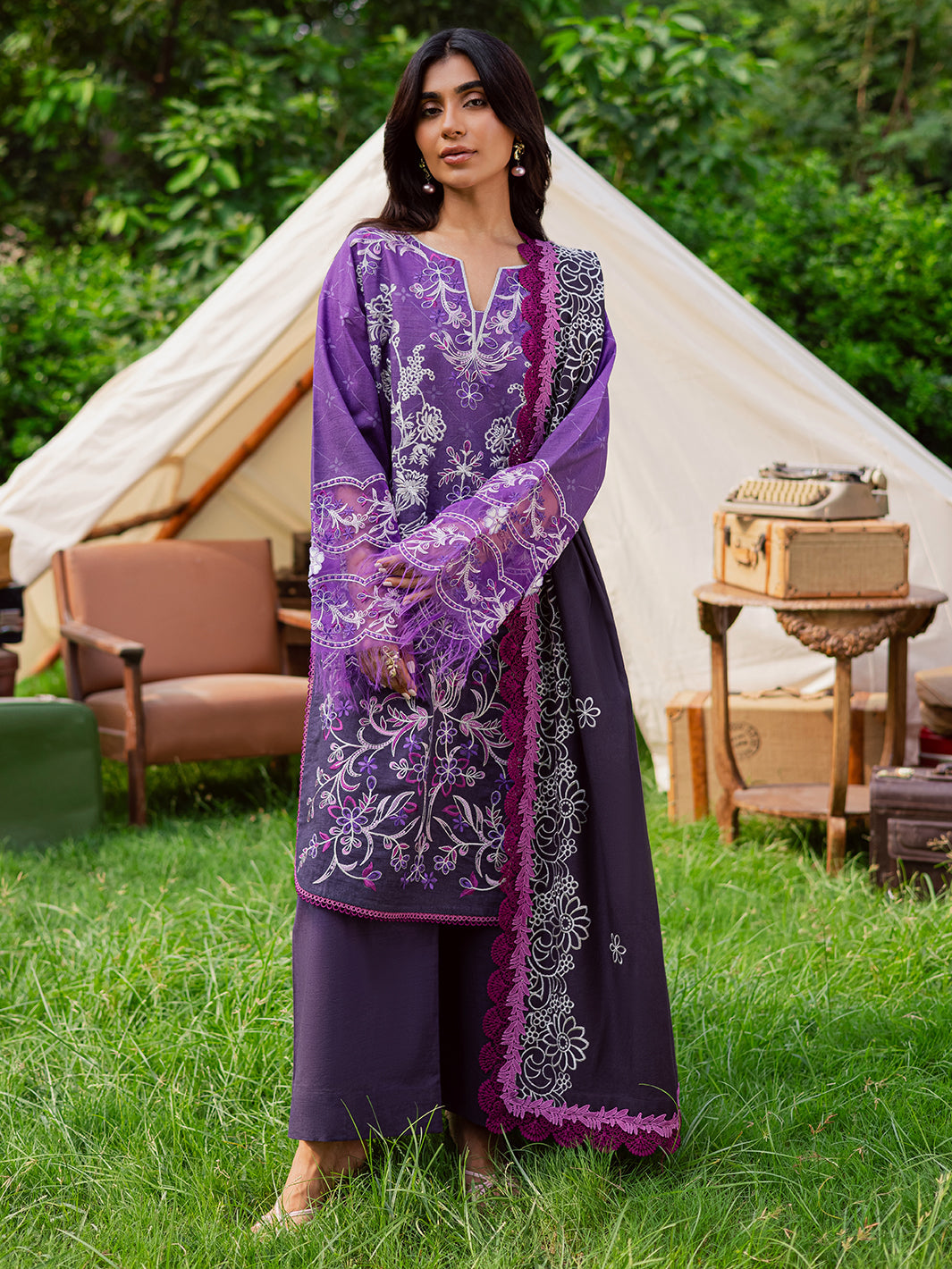 Mahnur | Gardenia Khaddar 25 | GR-01