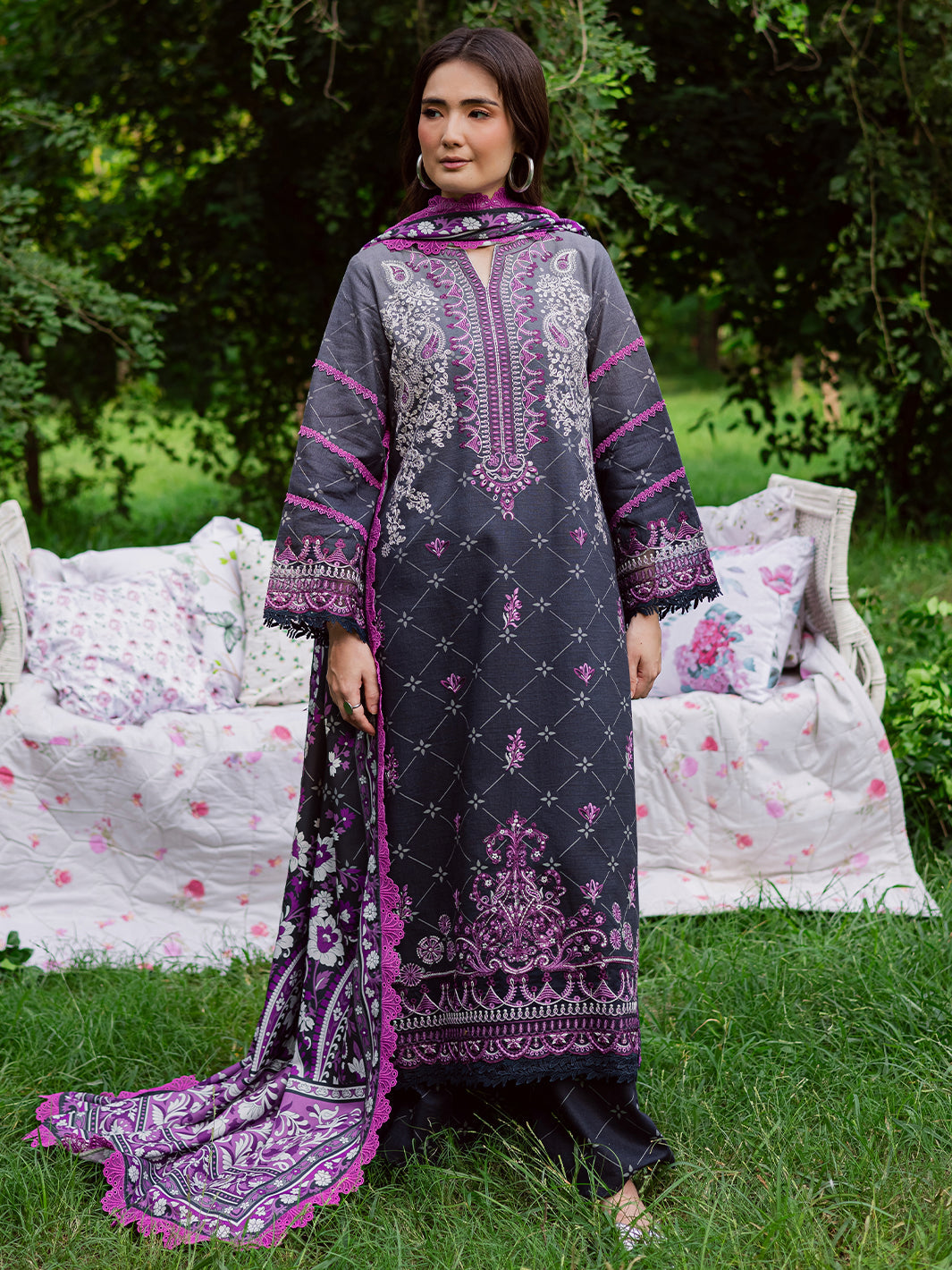 Mahnur | Gardenia Khaddar 25 | GR-02