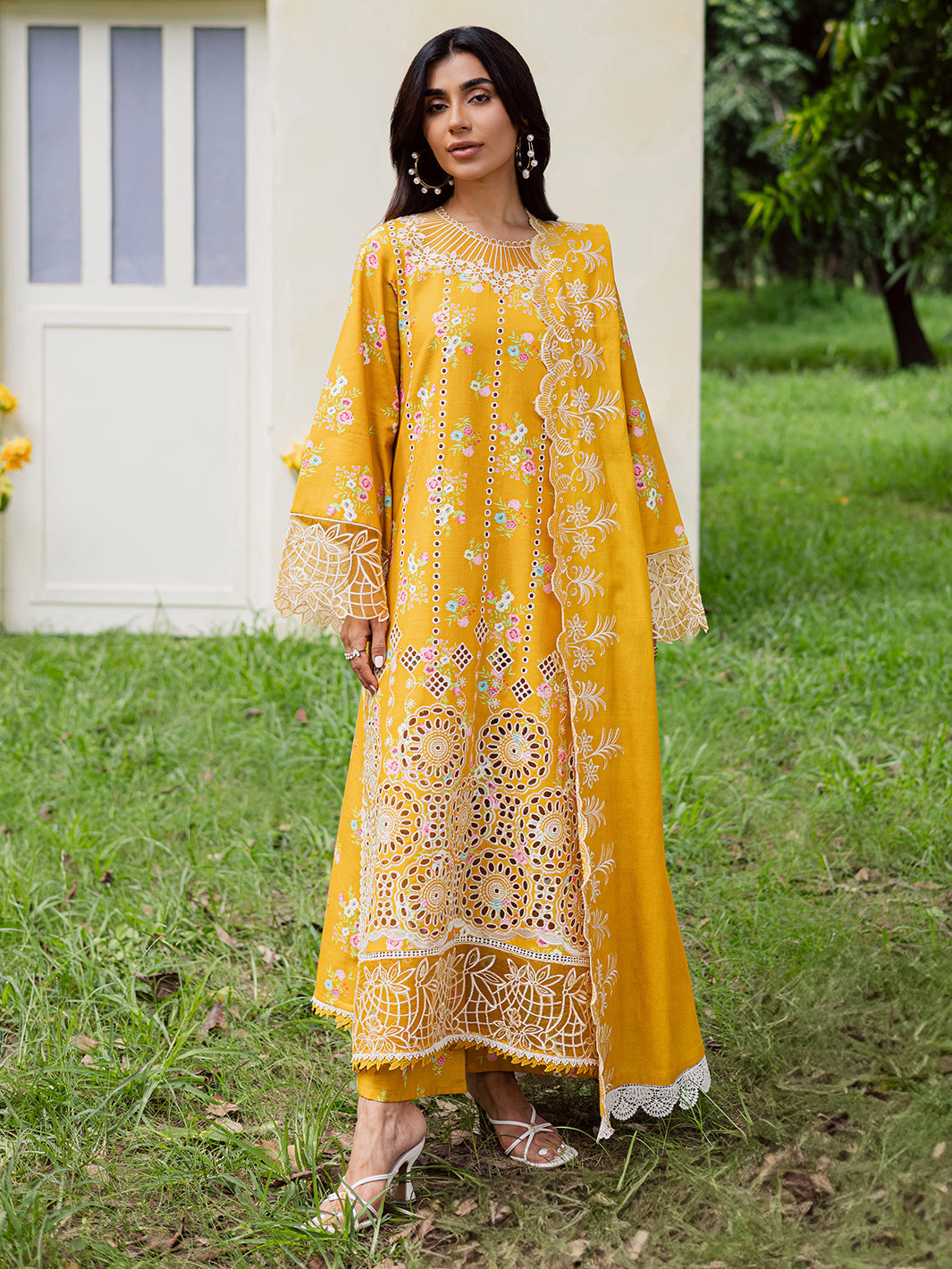 Mahnur | Gardenia Khaddar 25 | GR-08